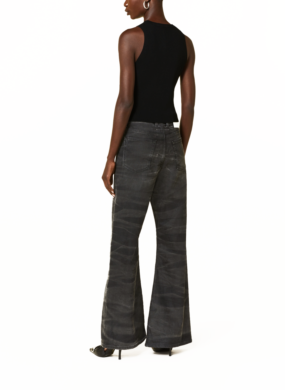 Diesel FW22 'Oval-D'