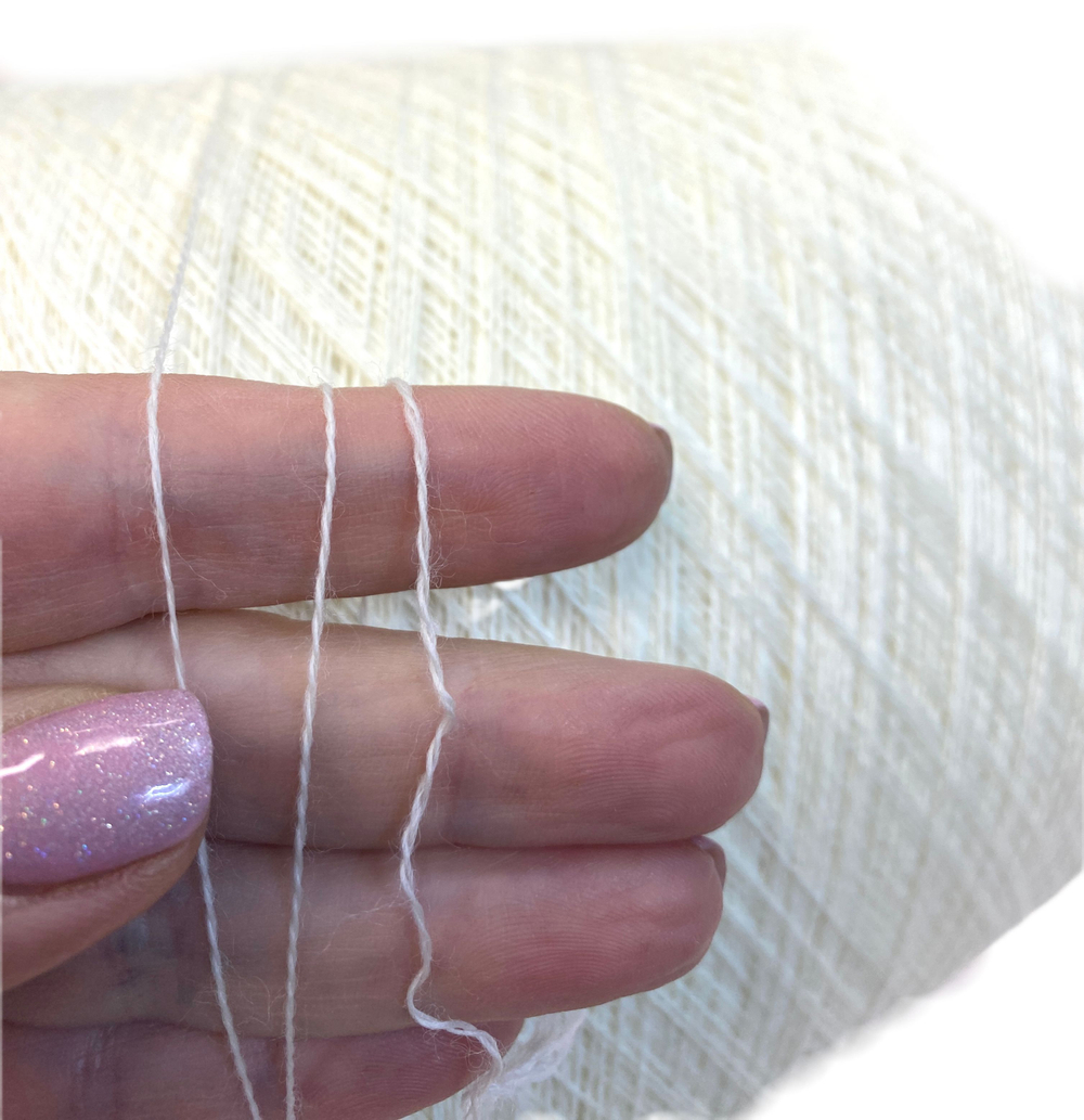 Пряжа на бобине (Италия) 100% шерсть мериноса . 100г-1500м 200г