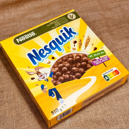 Сухой завтрак Nestle Nesquik Cereal шоколадные шарики 330 г