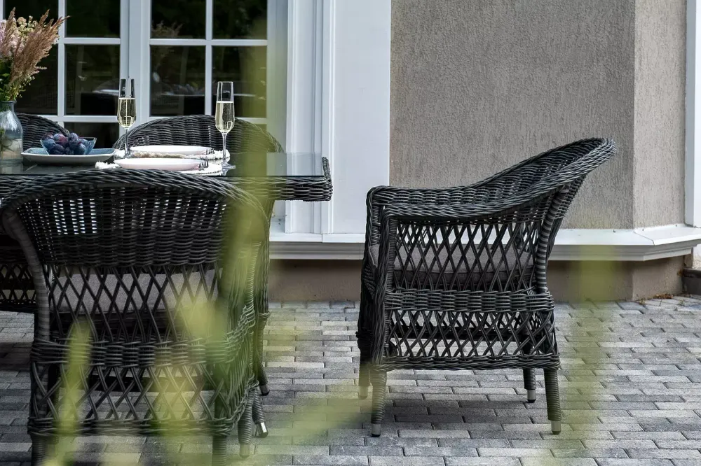 "Амароне" обеденная группа из искусственного ротанга на 6 персон, цвет графит