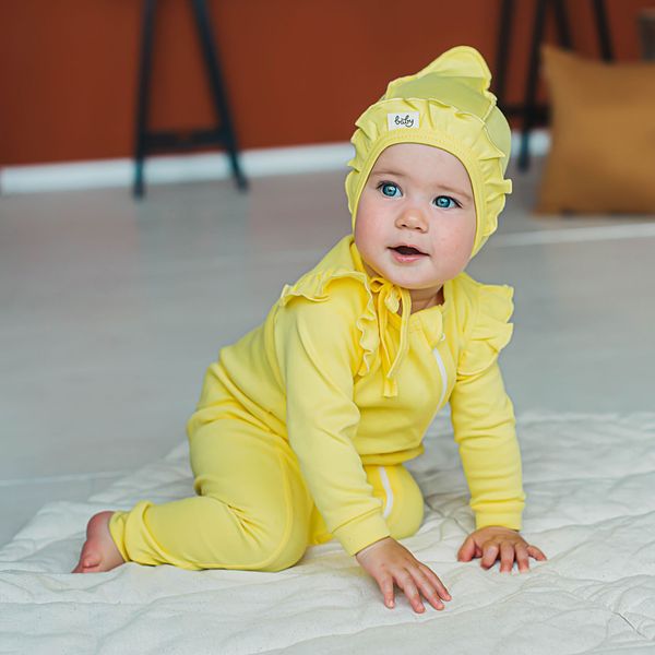 Чепчик с рюшей 