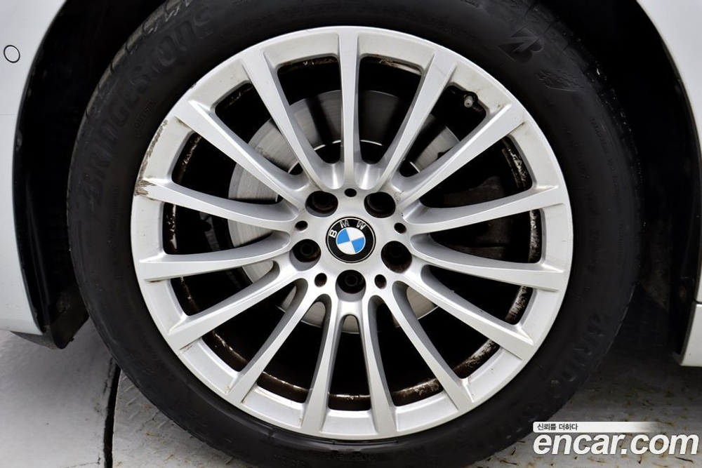 BMW 5 Series (G30) 520i Luxury (11.2019)