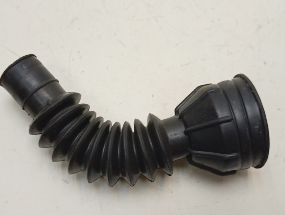 WF8590NFW кт62 Сливной патрубок для стиральной машины Samsung DC62-00121A б/у