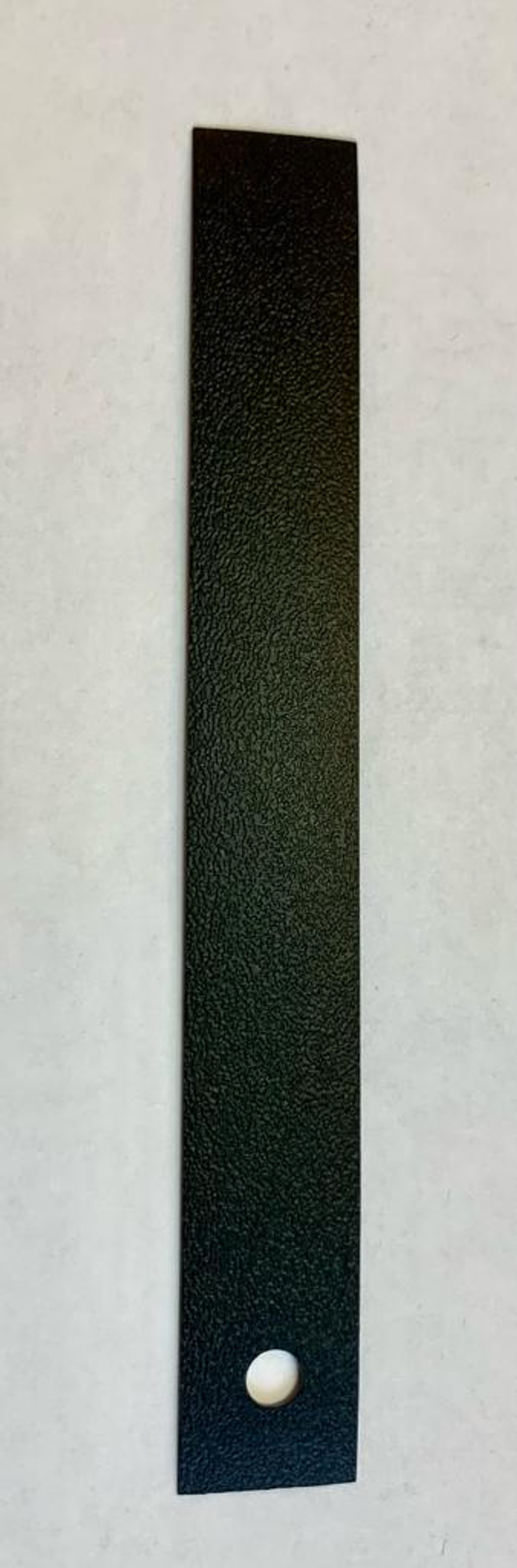Кромка без клея 0,4*19 Черный  PVC E2404S (200)