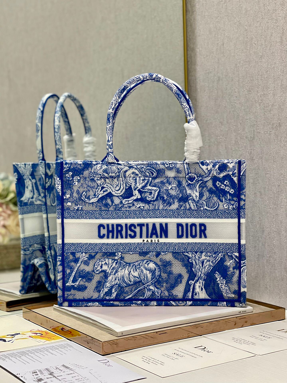 Christian Dior Book Tote 36 cm