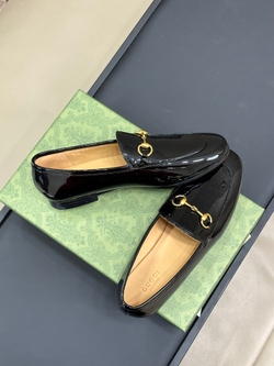 Gucci Jordaan Loafer
