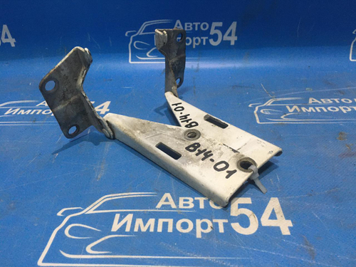 Петля капота левая NISSAN SUNNY 1994