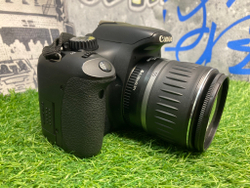 Canon EOS 550D kit 18-55mm 12.800 кадров