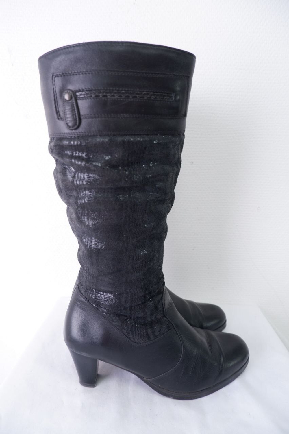 Сапоги практичные 38 размер