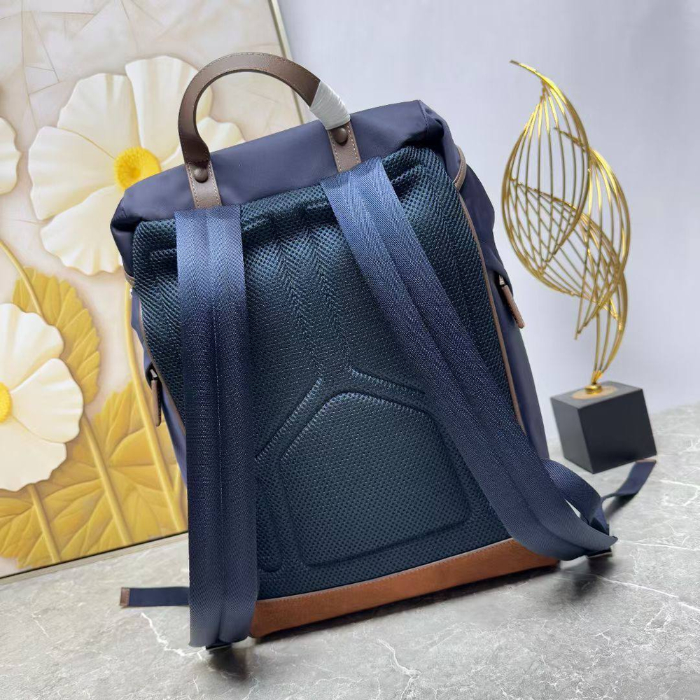 Рюкзак Prada