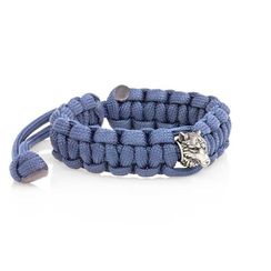 Браслет с шармом Волк из мельхиора - синий паракорд