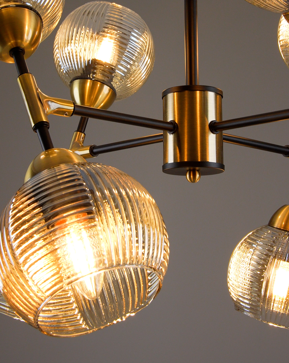 Светильник подвесной Moderli V10805-8P Arty