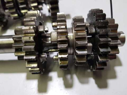 коробка передач Suzuki DR250 SJ44A