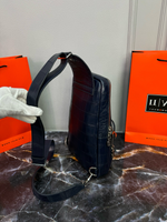 Сумка слинг Louis Vuitton