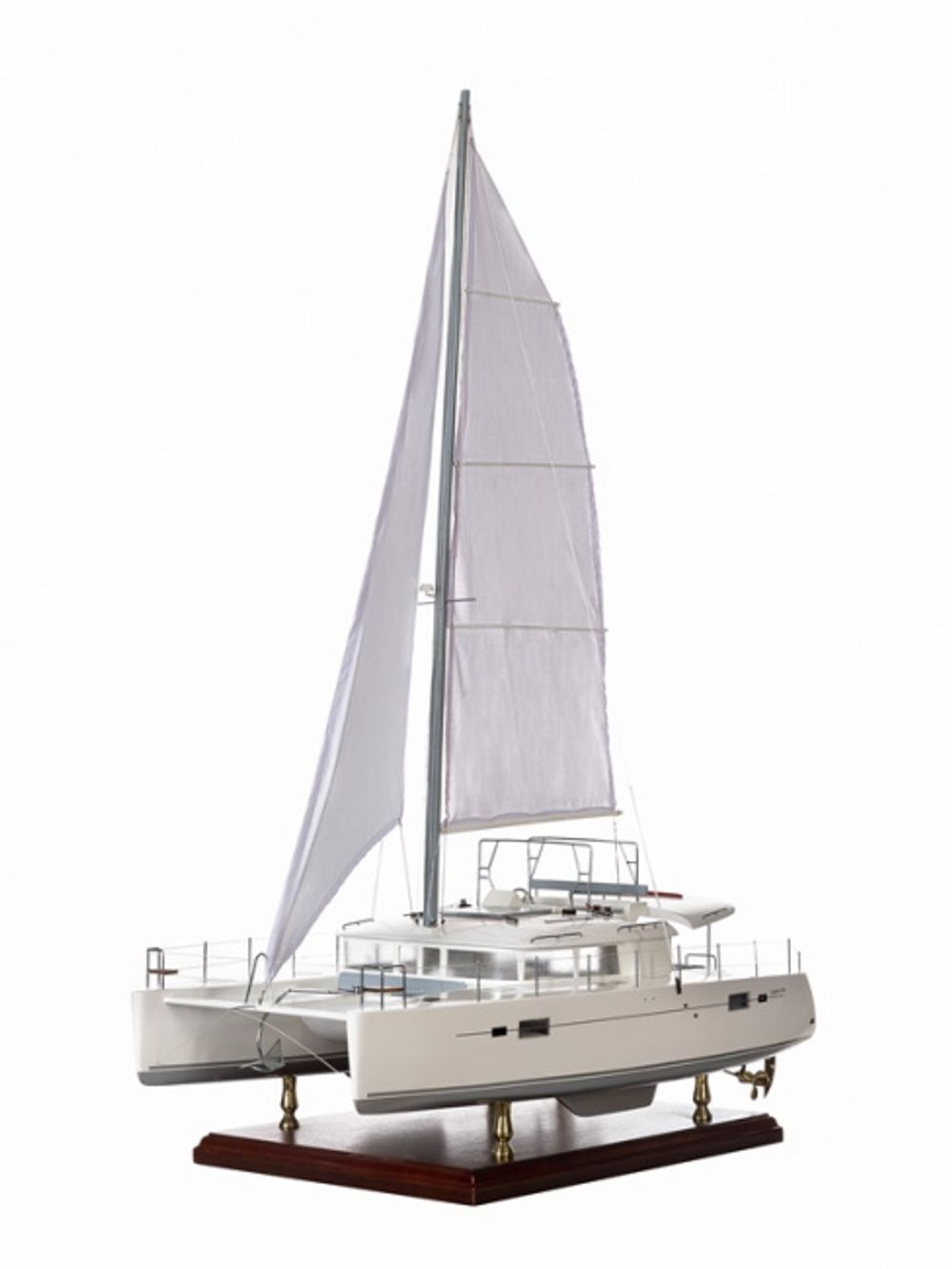 YT1704P Катамаран "LAGOON 450F", 70х40х106 см