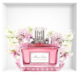 Christian Dior Miss Dior Absolutely Blooming Eau De Parfum