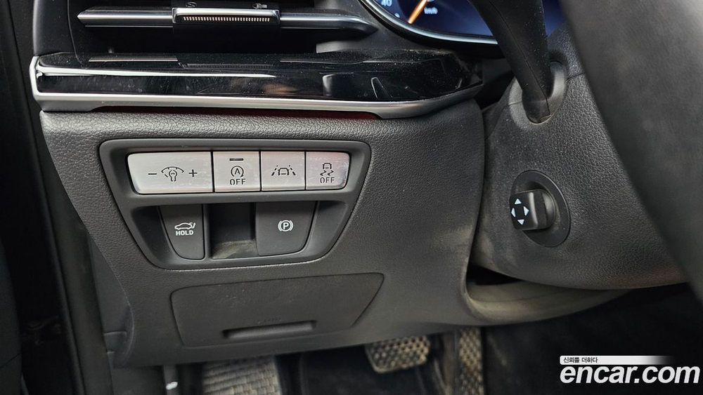 Genesis G80 (RG3) Бензин 2.5 Turbo 2WD (05.2020)