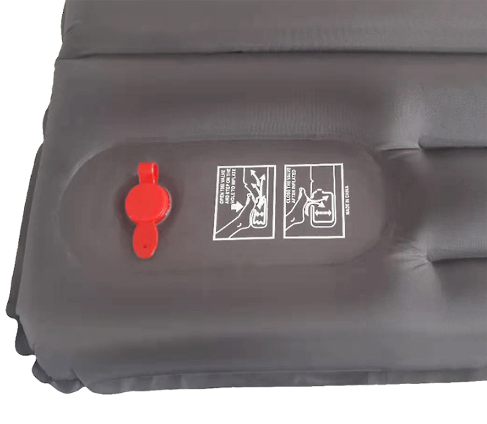 Ковер надувной утеплённый BTrace AirMat Delux, с насосом 193х59х9 [M0221]