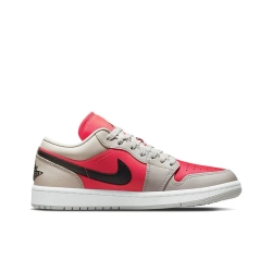 Женские кроссовки Air Jordan 1 Low 'Light Iron Ore Siren Red' DC0774-060
