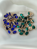 Пуговицы стразы зеленые изумруды золото 10х8 мм.