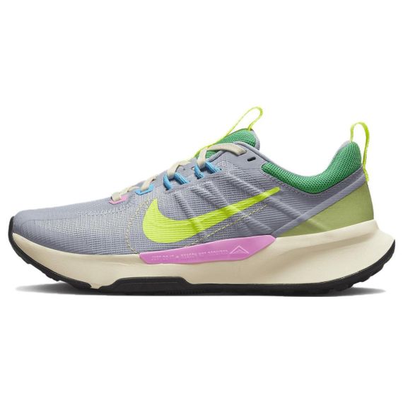 NIKE Juniper Trail Бежевые кроссовки Низкие Женские