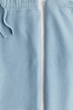 H&M Комплект из футболки и шорт, пыльно-синий