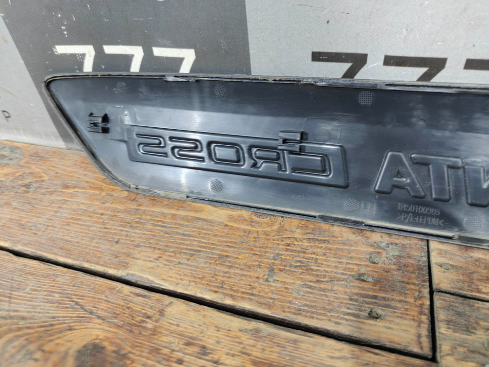 Накладка двери задней левой LADA Granta Cross 18-нв Б/У Оригинал 8450100989