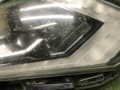 Битая Фара правая Nissan X-Trail T32 (17-22) LED