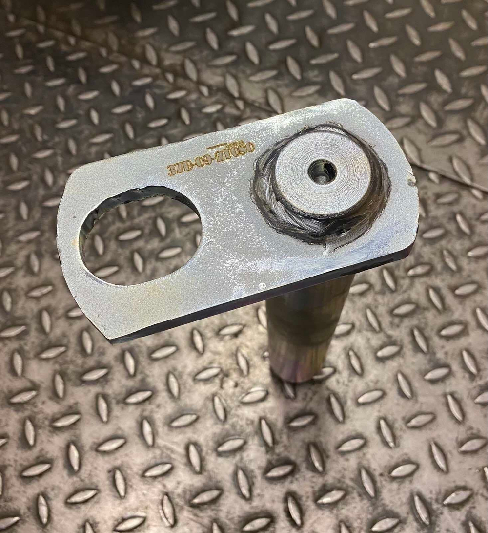 Палец 37B-09-2T080