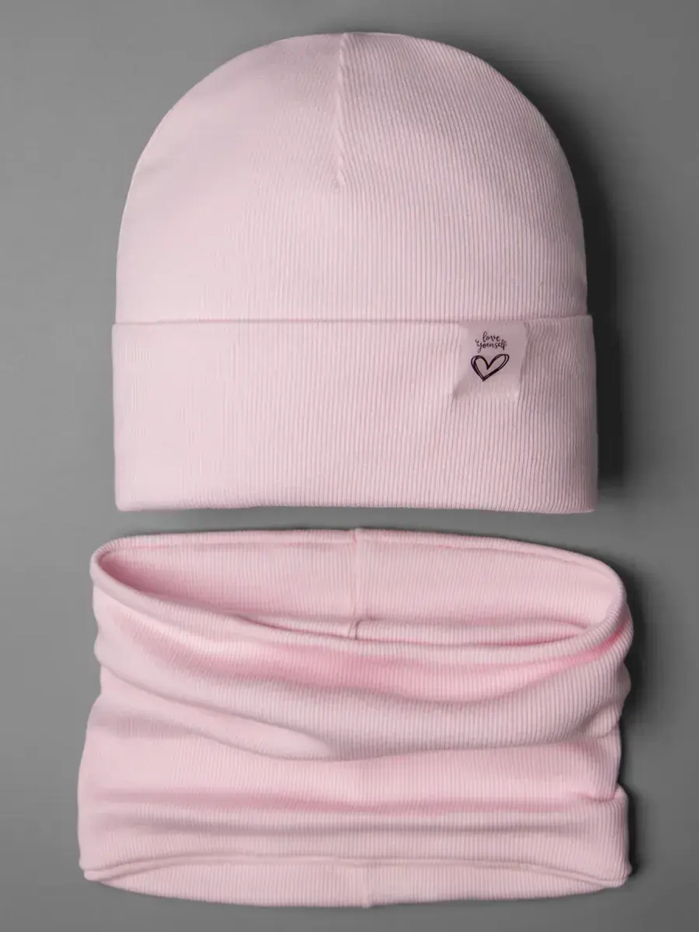 Шапка для девочки на осень