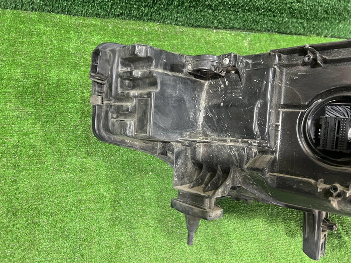 Фара правая BMW X7 G07 (2019-2022) Laser Light