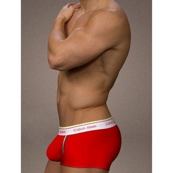 Мужские трусы боксеры красные Calvin Klein Health Boxer Red модал
