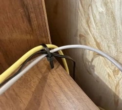 Хомут стяжка пластиковая, хомут нейлоновый черный 3,6х150мм