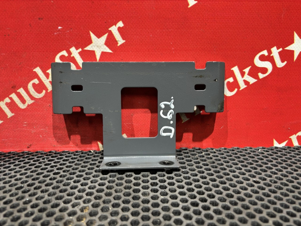 Кронштейн проводки