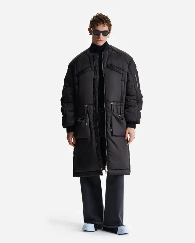 Утепленное пальто из нейлона