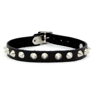 Ошейник конус малый 1 ряд (023)