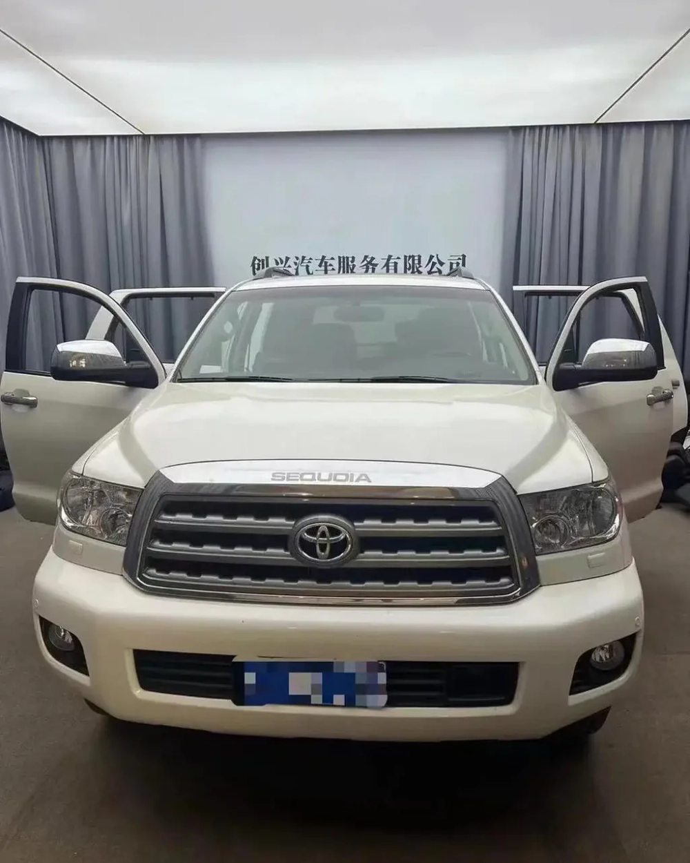 Сиденья капитанские кресла для Toyota Sequoia 2008-2017 Тойота Секвойя Капитанские сидение VIP декор