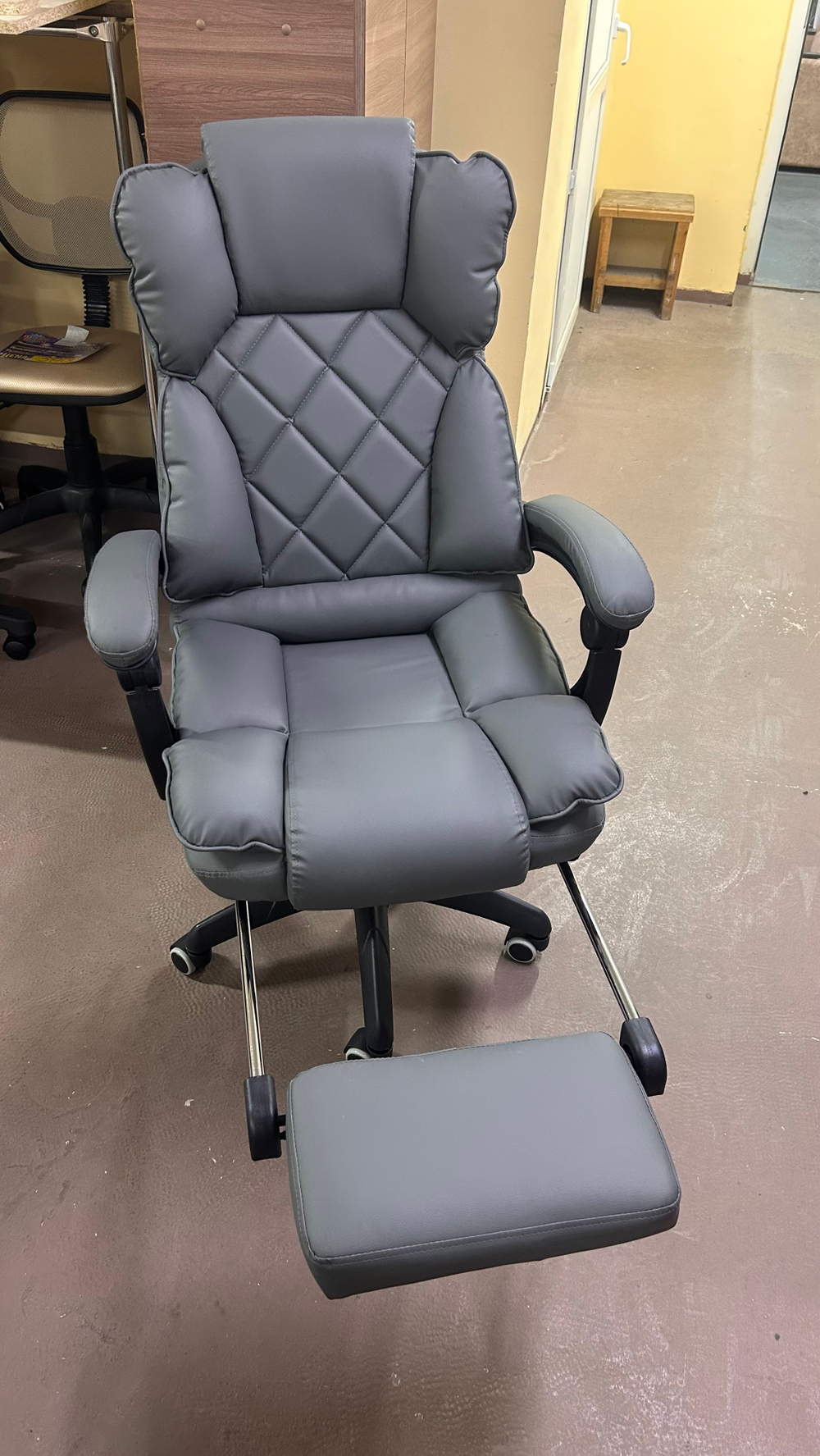 Кресло компьютерное Барнео К151