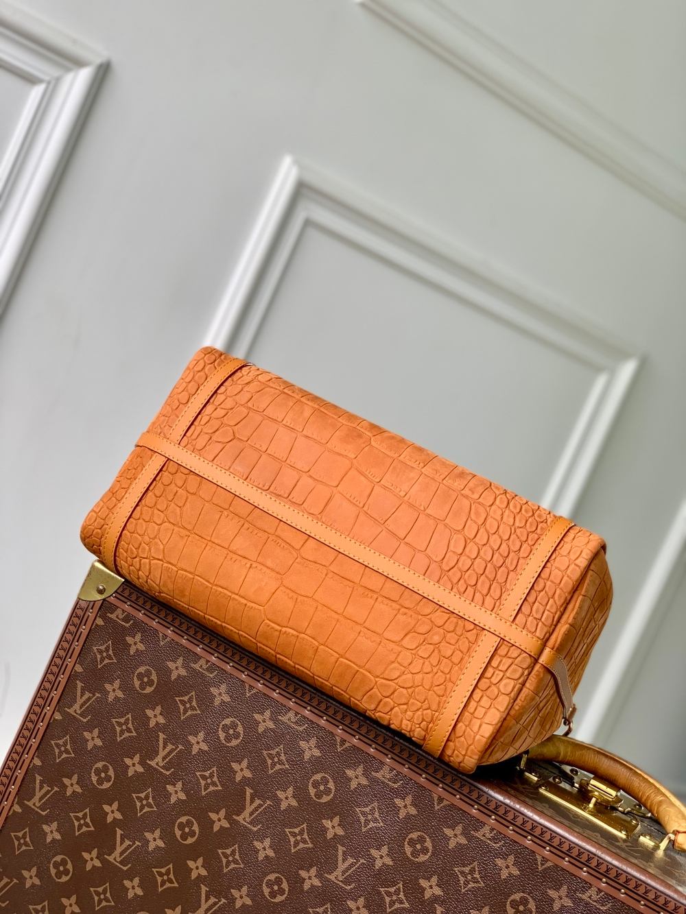Louis Vuitton Express MM