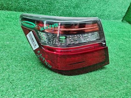 Фонарь левый внешний Toyota Camry 7 XV50 (14-18)