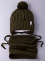 Шапка для мальчика осенняя вязаная и снуд