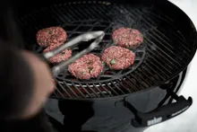 Угольный гриль Weber Master-Touch GBS SE E-5755, 57 см, чёрный