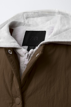 ZARA СТЕГАНАЯ КУРТКА С КАПЮШОНОМ И ФЛИСОВОЙ ПОДКЛАДКОЙ, КОРИЧНЕВЫЙ