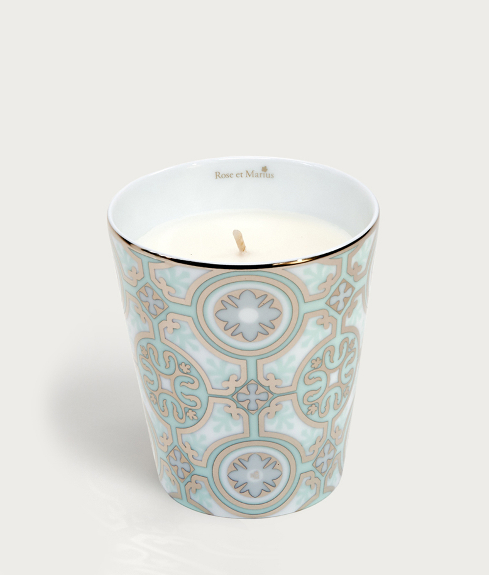 Ароматическая свеча 200г Rose et Marius Casteu Vert CA-CSVE-RETV