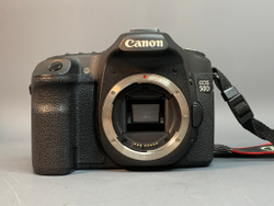 Canon EOS 50D Body 34.000 кадров, снизу след от штатива