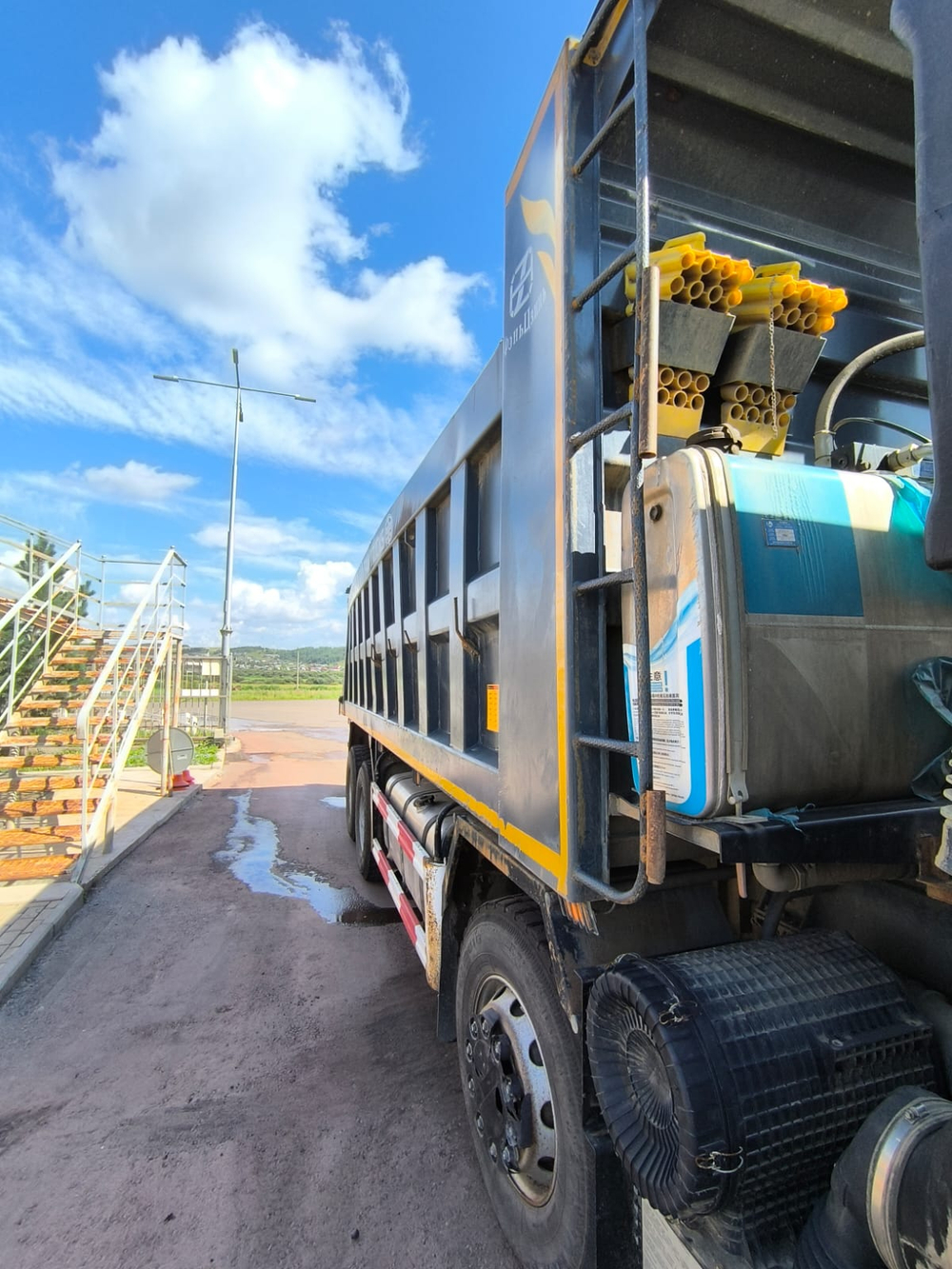 FAW J6 8x4 Самосвал CA3310P66K24T4E5 (Дизельный, 11,1 л, 420 л.с., МТ)