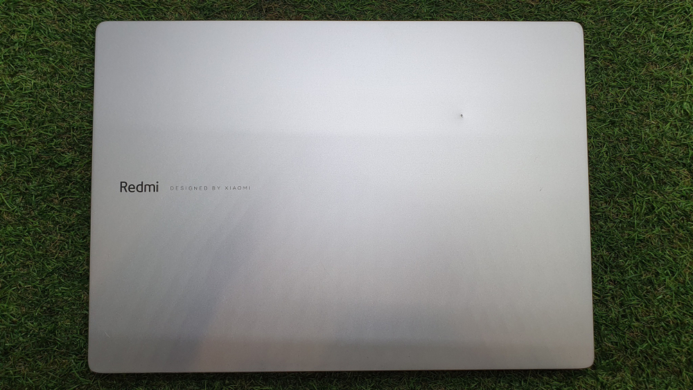 Ноутбук Xiaomi Ryzen 5/8Gb/FHD