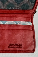 Женский кошелек из натуральной винтажной кожи красного цвета