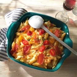 Блюдо для запекания квадратное Emile Henry Belle-Ile, 22 х 22 см