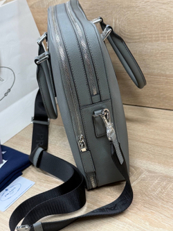 Портфель Prada